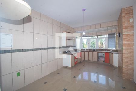 Cozinha de casa à venda com 3 quartos, 190m² em Vila Nova, Porto Alegre