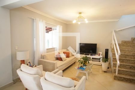 Sala de Estar de casa de condomínio para alugar com 4 quartos, 314m² em Tanque, Rio de Janeiro