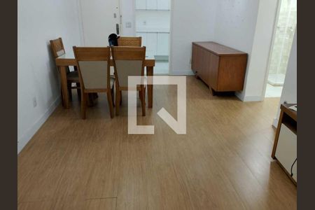 Apartamento à venda com 2 quartos, 70m² em Leme, Rio de Janeiro