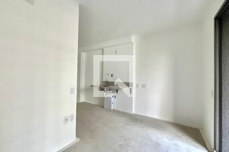 Sala/Quarto de kitnet/studio à venda com 1 quarto, 24m² em Vila Santa Catarina, São Paulo