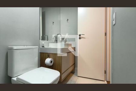 Banheiro de kitnet/studio à venda com 1 quarto, 25m² em Vila Mariana, São Paulo