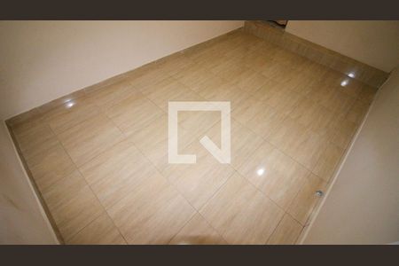 Quarto de casa para alugar com 2 quartos, 80m² em Jardim Elba, São Paulo