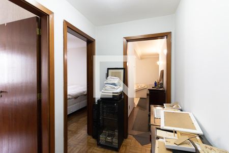 Corredor de apartamento à venda com 2 quartos, 113m² em Aclimação, São Paulo