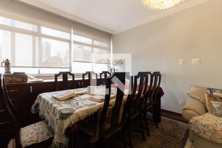 Sala de apartamento à venda com 2 quartos, 113m² em Aclimação, São Paulo