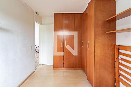 Quarto 1 de apartamento para alugar com 2 quartos, 64m² em Jardim Santa Emilia, São Paulo