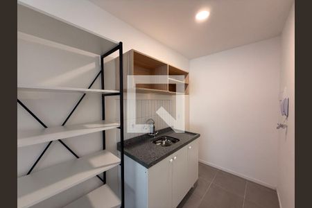 Studio de kitnet/studio para alugar com 1 quarto, 26m² em República, São Paulo