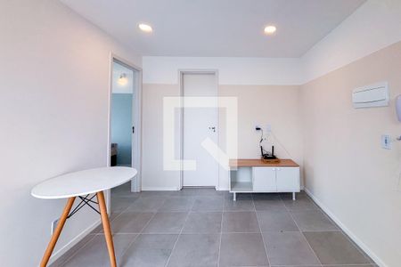 Apartamento para alugar com 2 quartos, 110m² em República, São Paulo