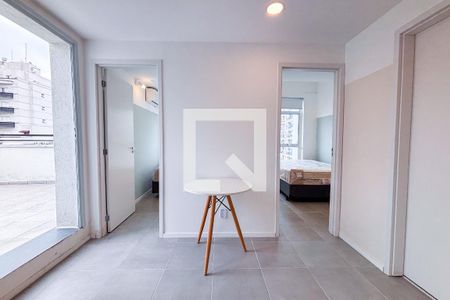 Apartamento para alugar com 2 quartos, 110m² em República, São Paulo