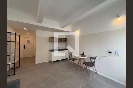 Studio de apartamento para alugar com 2 quartos, 46m² em República, São Paulo