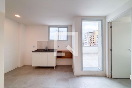 Apartamento para alugar com 2 quartos, 120m² em República, São Paulo