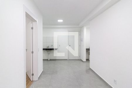 Sala de apartamento para alugar com 2 quartos, 38m² em Vila Isa, São Paulo