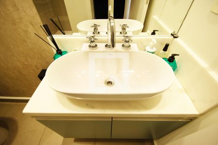 Banheiro de apartamento para alugar com 2 quartos, 110m² em Paraíso, São Paulo