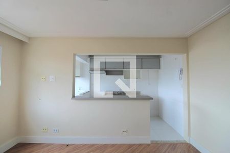 Sala/Cozinha de apartamento para alugar com 1 quarto, 44m² em Cambuci, São Paulo