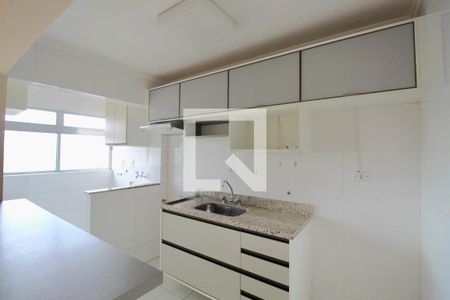 Sala/Cozinha de apartamento para alugar com 1 quarto, 44m² em Cambuci, São Paulo