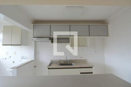 Sala/Cozinha de apartamento para alugar com 1 quarto, 44m² em Cambuci, São Paulo