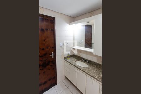 Banheiro da Suíte de casa à venda com 3 quartos, 128m² em Vila Nova Mazzei, São Paulo