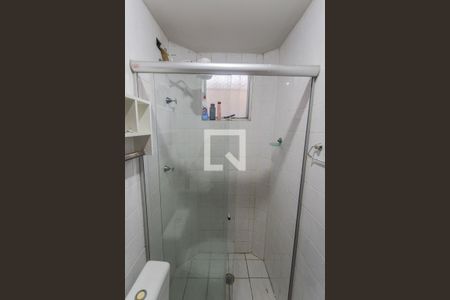 Banheiro da Suíte de apartamento para alugar com 3 quartos, 110m² em Sagrada Família, Belo Horizonte