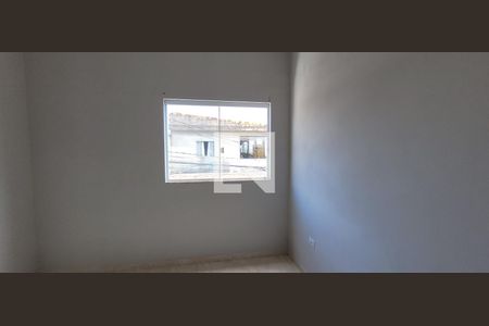 Casa para alugar com 2 quartos, 50m² em Vila Sao Roberto, Itaquaquecetuba