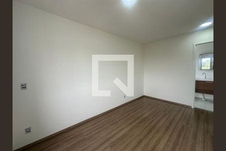 Suíte de apartamento para alugar com 2 quartos, 59m² em Jardim do Líbano, Barueri