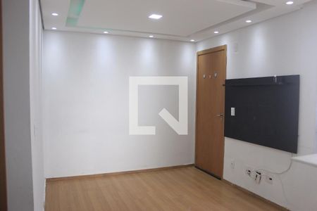 Sala de apartamento para alugar com 2 quartos, 42m² em Jardim Nova Cidade, Guarulhos