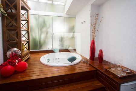 Casa à venda com 3 quartos, 372m² em Brooklin, São Paulo