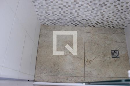 Banheiro de apartamento à venda com 2 quartos, 44m² em Jardim Gracinda, Guarulhos