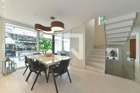 Sala de casa à venda com 4 quartos, 340m² em Campo Belo, São Paulo