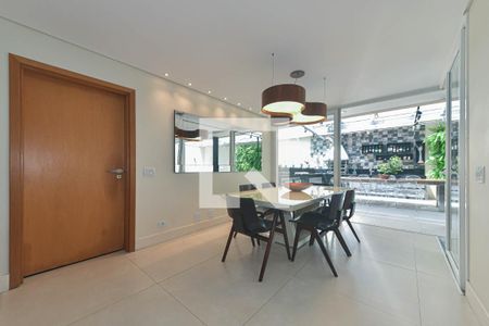 Sala de casa à venda com 4 quartos, 340m² em Campo Belo, São Paulo