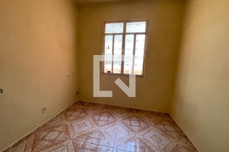 Quarto de casa para alugar com 2 quartos, 50m² em Vila Meriti, Duque de Caxias
