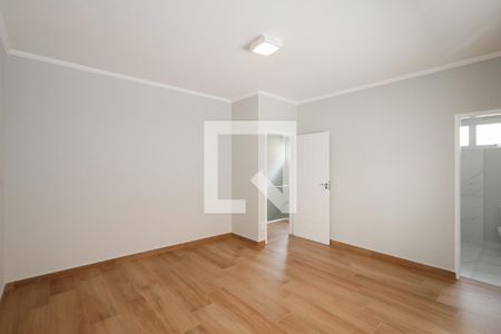 Suíte  de casa à venda com 4 quartos, 225m² em Tucuruvi, São Paulo