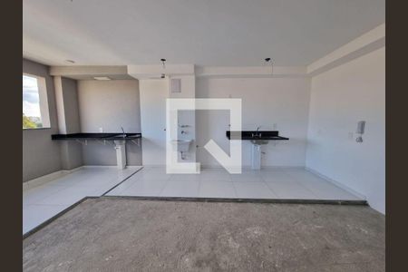 Apartamento à venda com 2 quartos, 57m² em Vila Yara, Osasco
