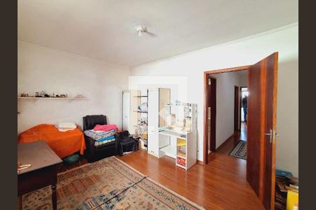 Casa à venda com 3 quartos, 152m² em Km 18, Osasco