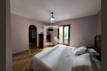 Casa à venda com 3 quartos, 320m² em Jardim Guadalupe, Osasco