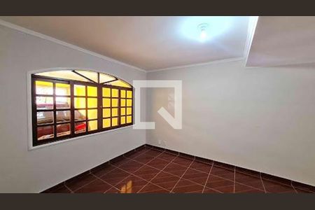 Casa à venda com 3 quartos, 200m² em Cidade das Flores, Osasco