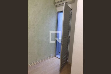 Casa à venda com 3 quartos, 209m² em Bela Vista, Osasco