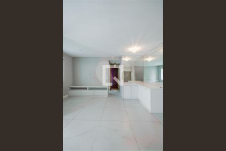 Apartamento à venda com 2 quartos, 74m² em Jardim Arpoador, São Paulo