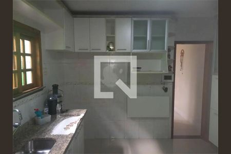 Casa à venda com 3 quartos, 136m² em Jardim Pinheiros, São Paulo