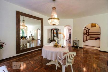 Casa à venda com 3 quartos, 390m² em Planalto Paulista, São Paulo