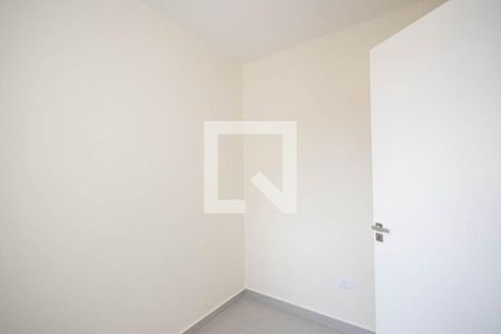 Quarto 1 de apartamento para alugar com 2 quartos, 40m² em Vila Mazzei, São Paulo