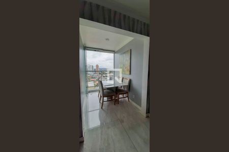 Apartamento para alugar com 2 quartos, 56m² em Km 18, Osasco