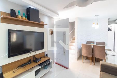 Sala de casa de condomínio para alugar com 2 quartos, 75m² em Campo Grande, Rio de Janeiro