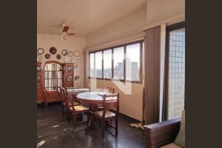 Sala de apartamento à venda com 4 quartos, 122m² em Cambuí, Campinas