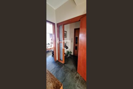 Sala de apartamento à venda com 4 quartos, 122m² em Cambuí, Campinas