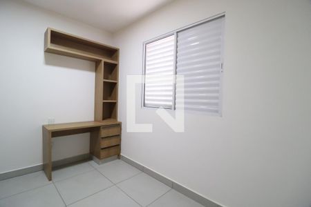 Quarto 1 de apartamento para alugar com 2 quartos, 60m² em Granja Marileusa, Uberlândia