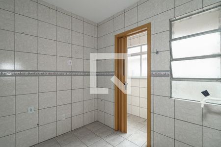 Cozinha de apartamento à venda com 2 quartos, 50m² em Rubem Berta, Porto Alegre