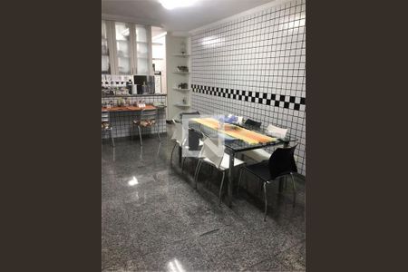 Casa à venda com 4 quartos, 438m² em Vila Ré, São Paulo