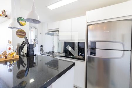 Cozinha e Área de Serviço de apartamento à venda com 2 quartos, 46m² em Cristal, Porto Alegre