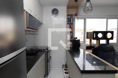 Sala/Cozinha de apartamento à venda com 2 quartos, 40m² em Vila Isolina Mazzei, São Paulo