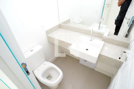 Lavabo de apartamento à venda com 4 quartos, 164m² em Barra da Tijuca, Rio de Janeiro