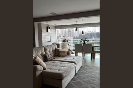 Apartamento à venda com 3 quartos, 138m² em Jardim Caravelas, São Paulo